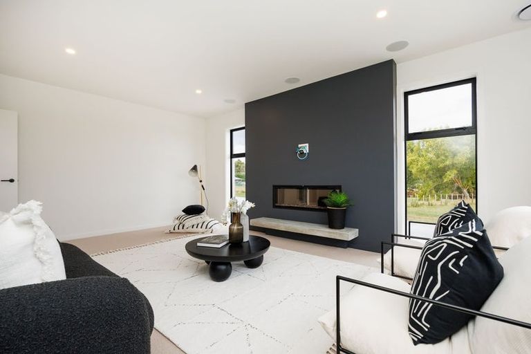 Photo of property in 11 Te Kahu Lane, Halcombe, Feilding, 4779