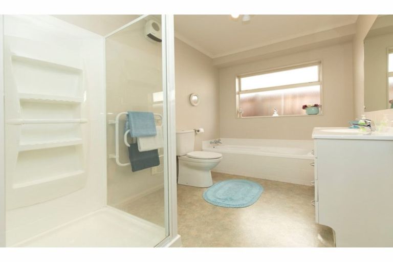 Photo of property in 36 Elan Place, Stanmore Bay, Whangaparaoa, 0932