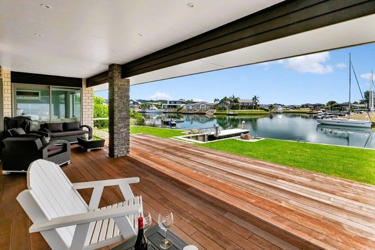 Photo of property in 44 Mariners Haven, One Tree Point, 0118