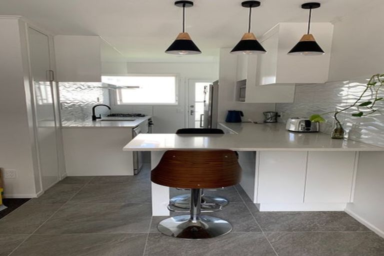 Photo of property in 3/35 Brixton Road, Mount Eden, Auckland, 1024