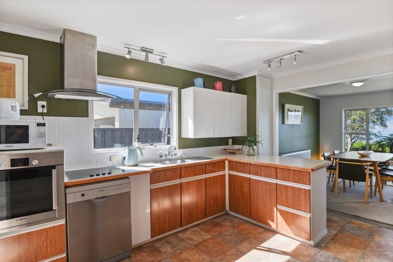 Photo of property in 137 Koutu Road, Kawaha Point, Rotorua, 3010