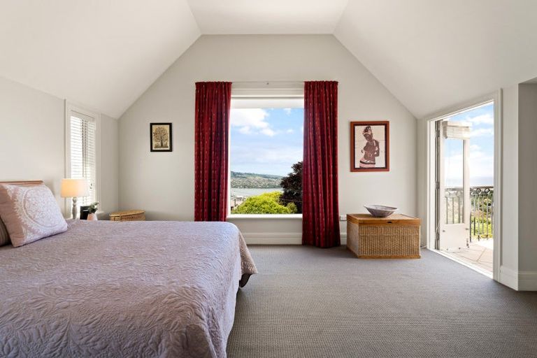 Photo of property in 17 Granville Terrace, Belleknowes, Dunedin, 9011