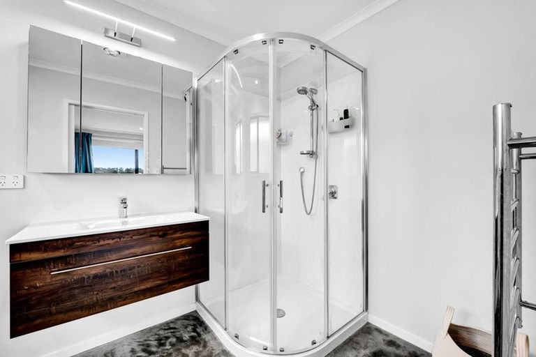 Photo of property in 24 Papawhero Drive, Bell Block, New Plymouth, 4312