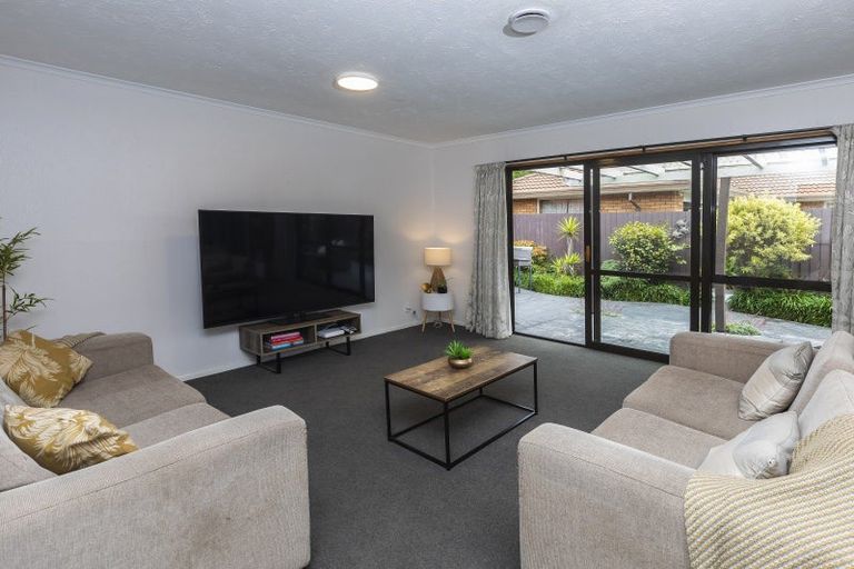 Photo of property in 1/22 Nepal Place, Burnside, Christchurch, 8053
