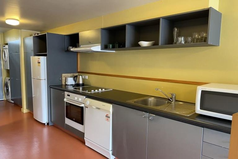 Photo of property in Hannahs Corner, 17/8 Leeds Street, Te Aro, Wellington, 6011