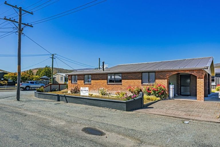 Photo of property in 39 Tasman Road, Otematata, 9412