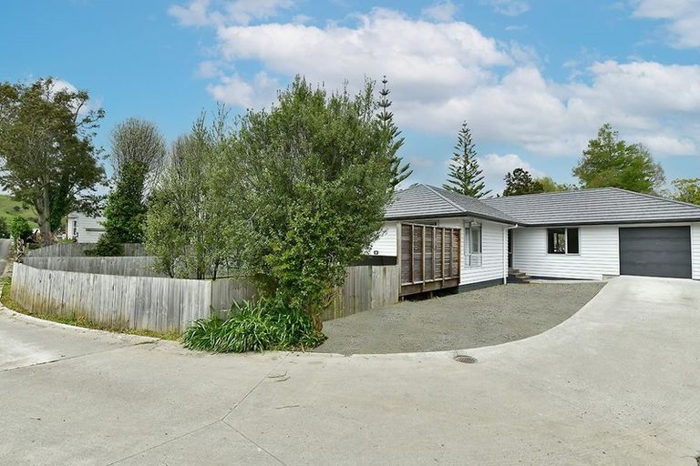 Photo of property in 127a Awaroa Road, Helensville, 0800