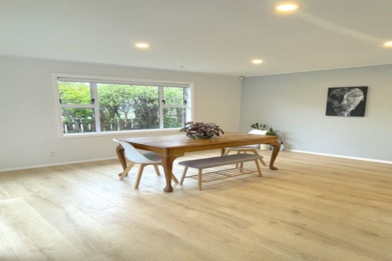 Photo of property in 3 Baylands Drive, Newlands, Wellington, 6037