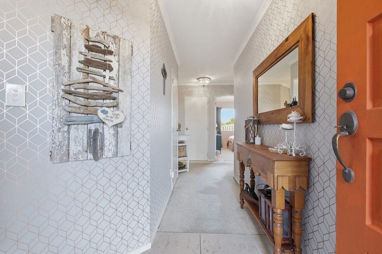 Photo of property in 118 Haukore Street, Hairini, Tauranga, 3112
