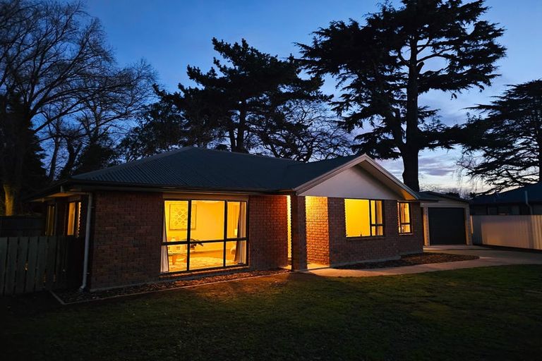 Photo of property in 10 Laura Kent Place, Woolston, Christchurch, 8023