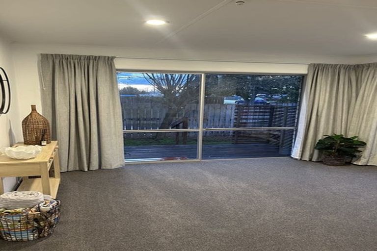 Photo of property in 28 Junction Road, Paeroa, 3600