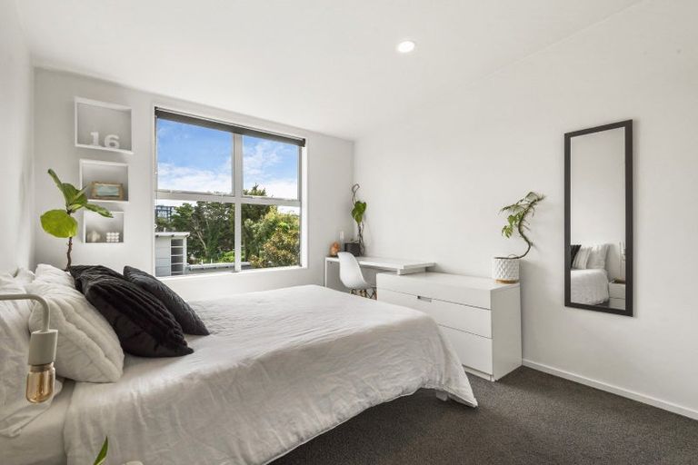 Photo of property in Habitat Apartments, 6/31 Byron Avenue, Takapuna, Auckland, 0622