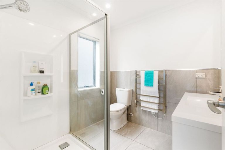 Photo of property in 20 Shelduck Way, Hobsonville, Auckland, 0616