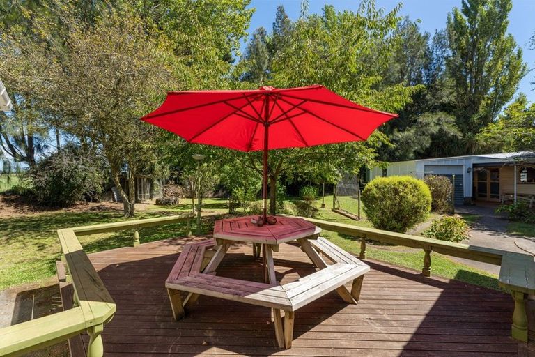 Photo of property in 1 Trent Street, Rongotea, 4476