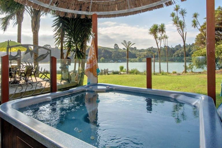 Photo of property in 1 Ohakana Island, Ohakana Island, Whakatane, 3198