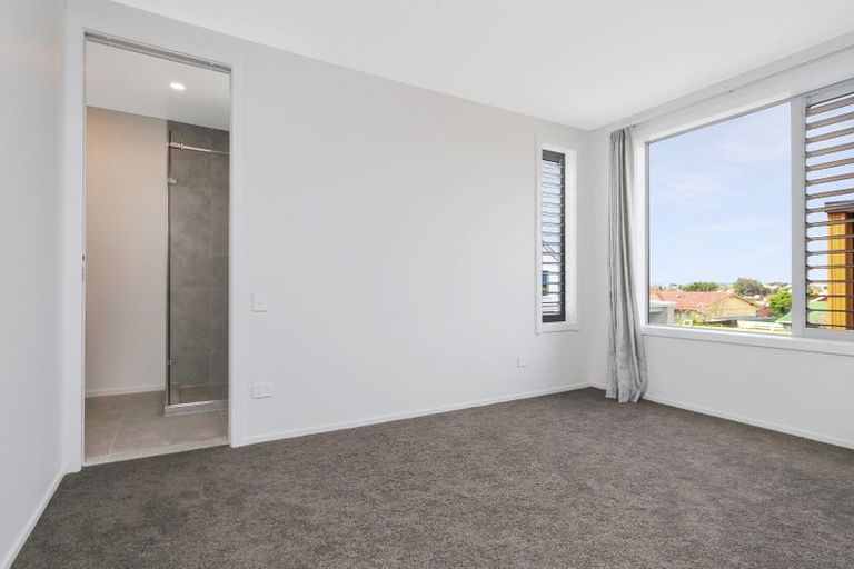 Photo of property in 3/98 Dinsdale Road, Dinsdale, Hamilton, 3204