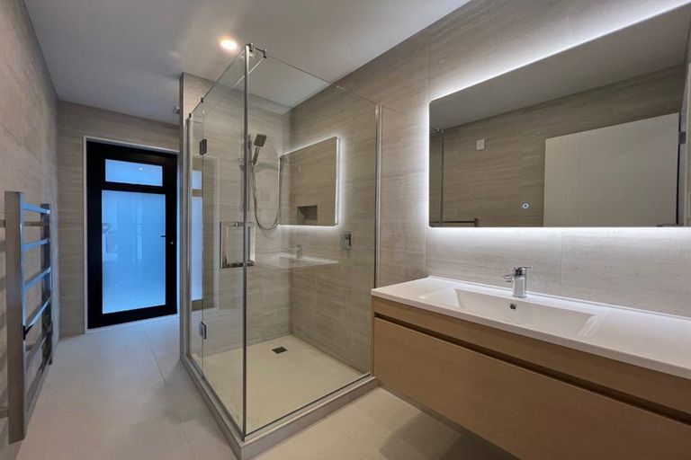 Photo of property in 6 Firth Road, Torbay, Auckland, 0630