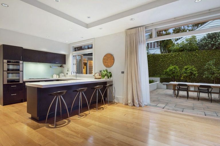 Photo of property in 26-28 Arthur Street, Freemans Bay, Auckland, 1011