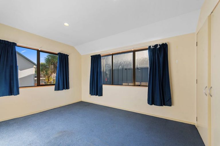 Photo of property in 3/3 Melrose Street, Christchurch Central, Christchurch, 8013