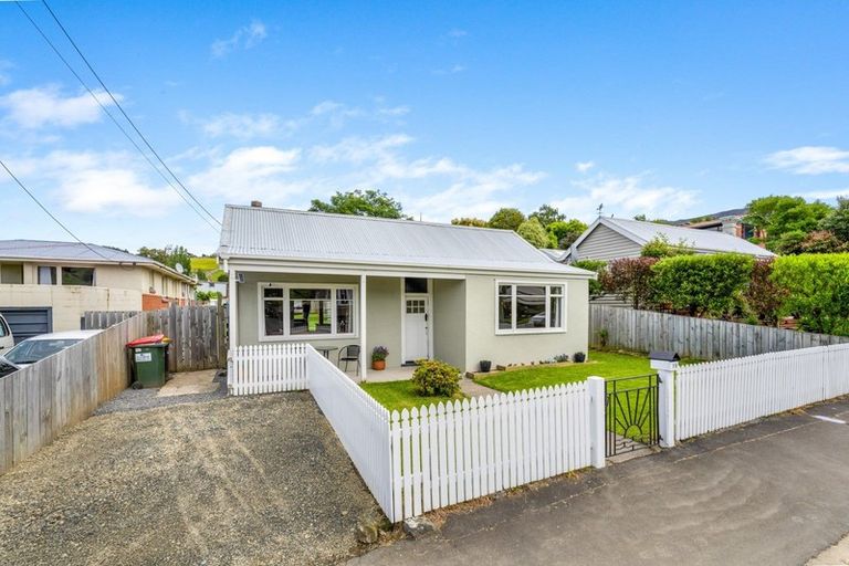 Photo of property in 19 Hall Road, Sawyers Bay, Port Chalmers, 9023