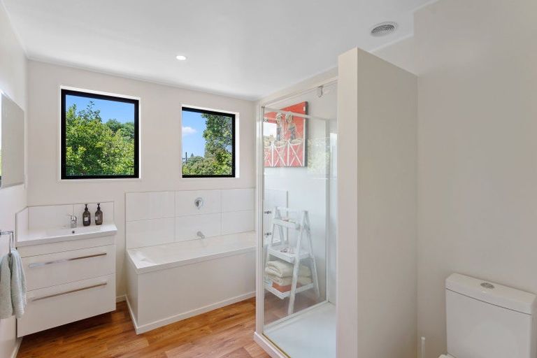 Photo of property in 18a Toi Street, Otaki Beach, Otaki, 5512