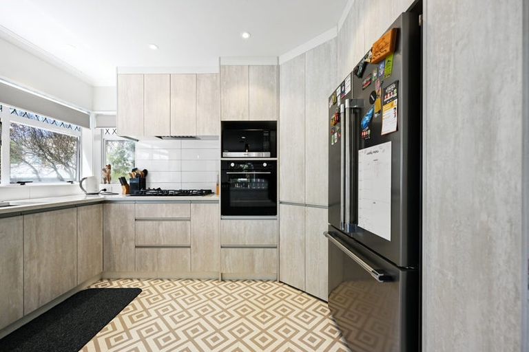 Photo of property in 12 Willowfield Place, Pukete, Hamilton, 3200