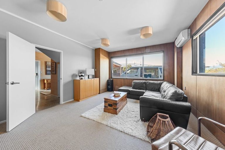 Photo of property in 12a Sycamore Grove, Lower Vogeltown, New Plymouth, 4310