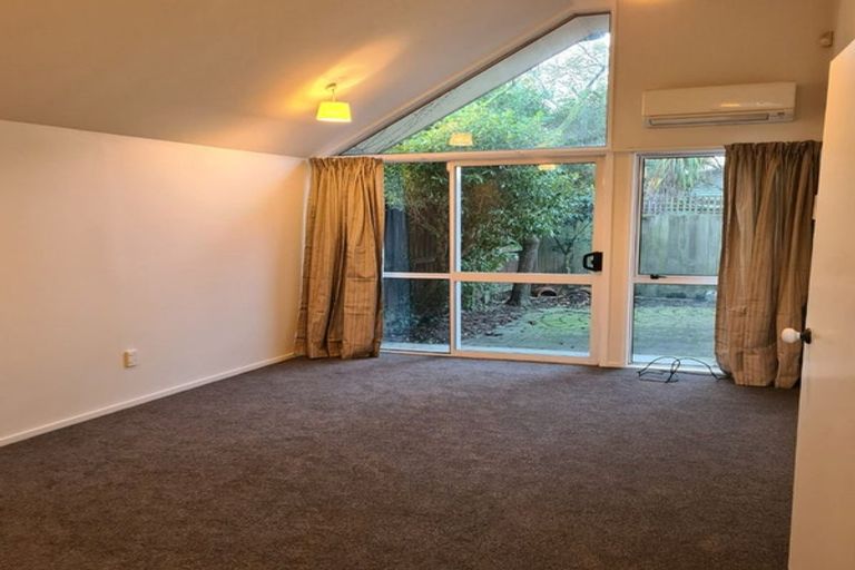Photo of property in 10 Rehua Lane, St Albans, Christchurch, 8014