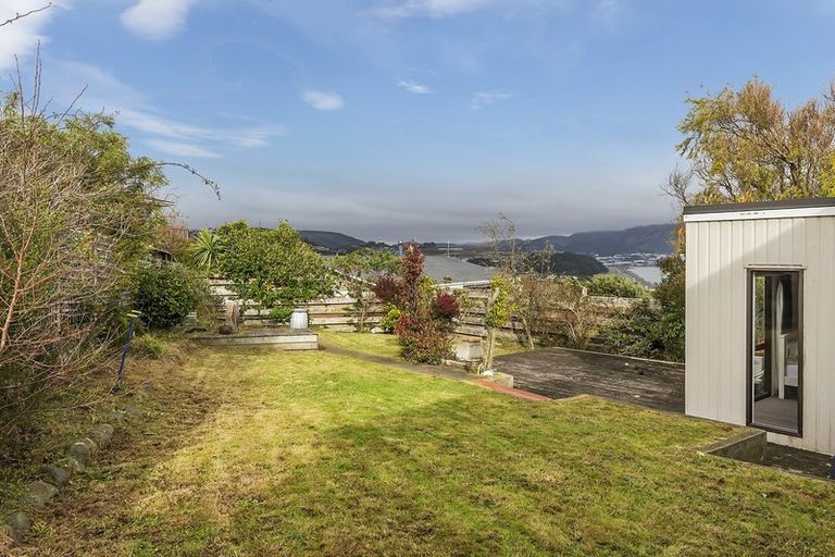 Photo of property in 24 Eskdale Road, Papakowhai, Porirua, 5024