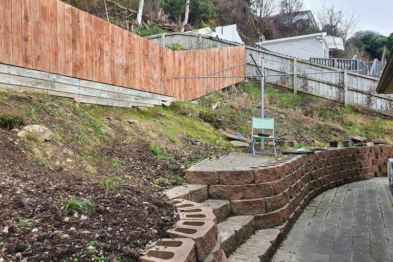 Photo of property in 69 Easther Crescent, Kew, Dunedin, 9012