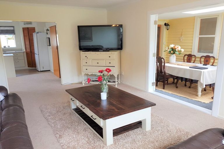 Photo of property in 78 Ruapehu Street, Paraparaumu, 5032