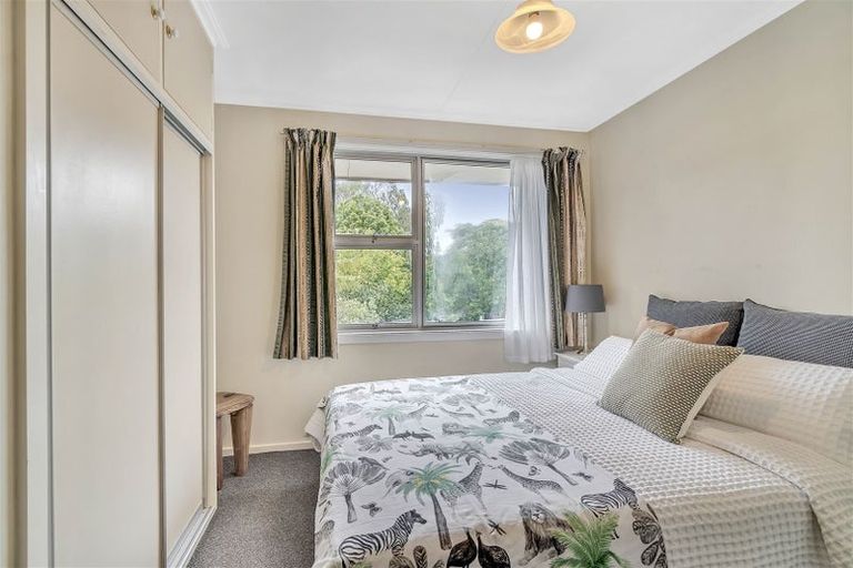 Photo of property in 101a Yaldhurst Road, Sockburn, Christchurch, 8042