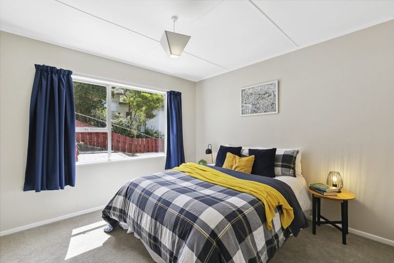 Photo of property in 121 Awarua Street, Ngaio, Wellington, 6035