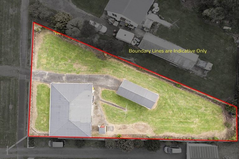 Photo of property in 54 Pipiroa Road, Ngatea, 3503