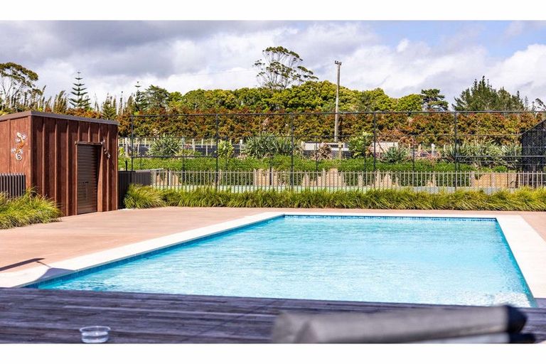 Photo of property in 410 Wiroa Road, Kerikeri, 0293
