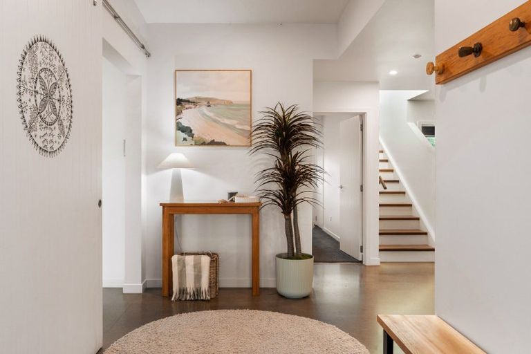 Photo of property in 11 Beach Cove, Wainui, Gisborne, 4010