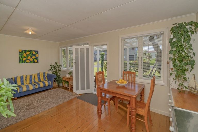 Photo of property in 4 Riverview Road, Cooks Beach, Whitianga, 3591