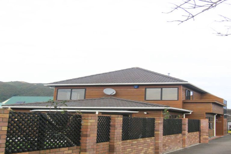 Photo of property in 13a Brasell Street, Fairfield, Lower Hutt, 5011