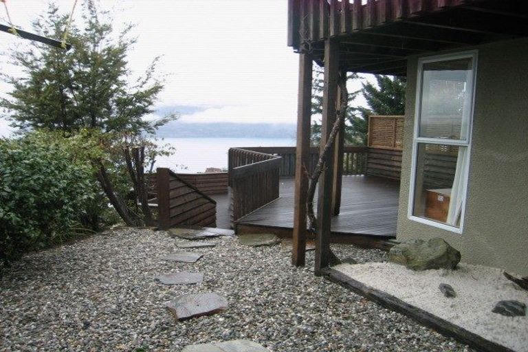 Photo of property in 7a Von Place, Fernhill, Queenstown, 9300