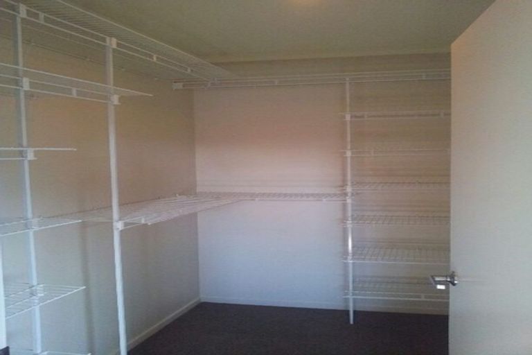 Photo of property in 37 Faringdon Boulevard, Rolleston, 7615