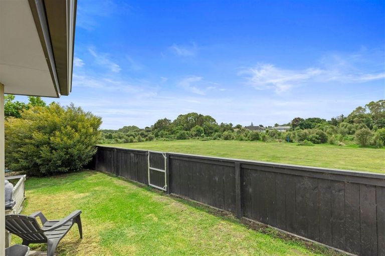 Photo of property in 6 Carrington Drive, Papamoa Beach, Papamoa, 3118