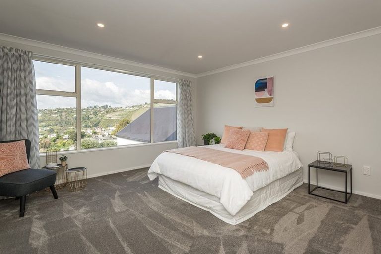 Photo of property in 94 Glenstrae Road, Redcliffs, Christchurch, 8081