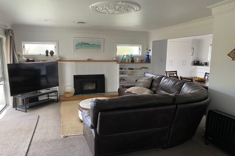 Photo of property in 27 Te Aute Road, Havelock North, 4130