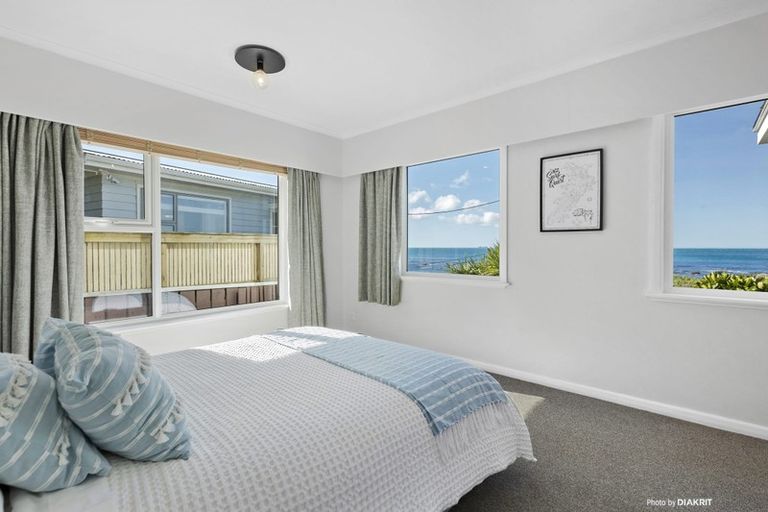 Photo of property in 146 Owhiro Bay Parade, Owhiro Bay, Wellington, 6023