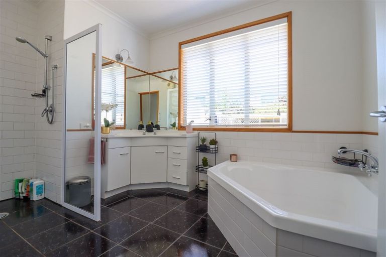 Photo of property in 62 Temple Crescent, Gleniti, Timaru, 7910
