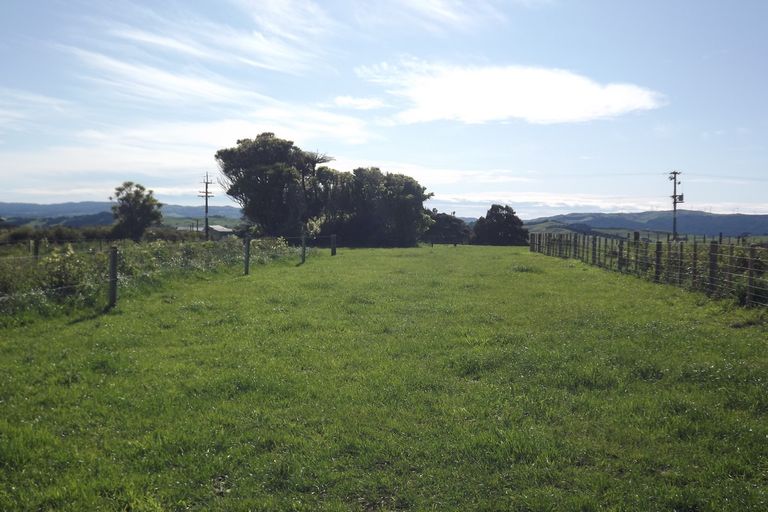 Photo of property in 669b Te Hutewai Road, Raglan, 3296