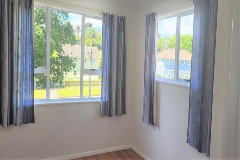 Photo of property in 54 Mungavin Avenue, Ranui, Porirua, 5024