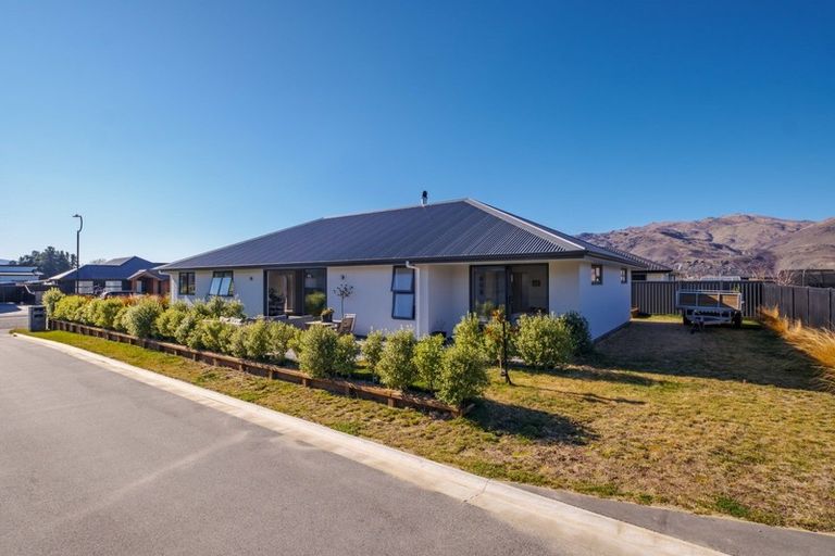 Photo of property in 33 Olds Crescent, Cromwell, 9310