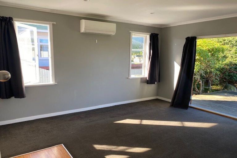 Photo of property in 12 Pharazyn Street, Feilding, 4702