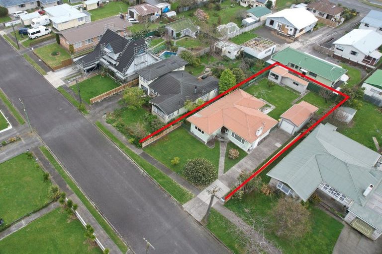 Photo of property in 13 Tawa Street, Levin, 5510